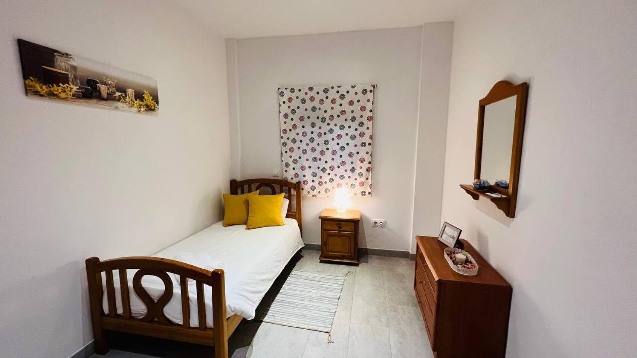 Habitacion En Virgen Del Rocio Sevilla Exteriér fotografie
